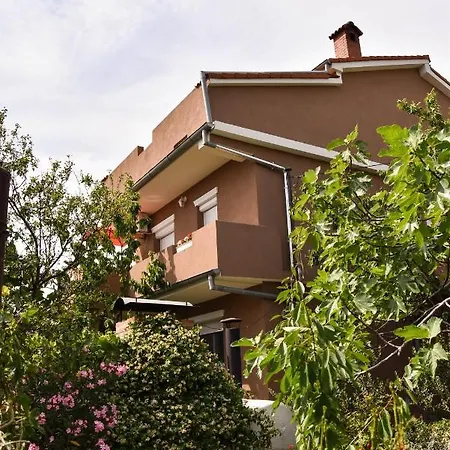 Iva Apartment