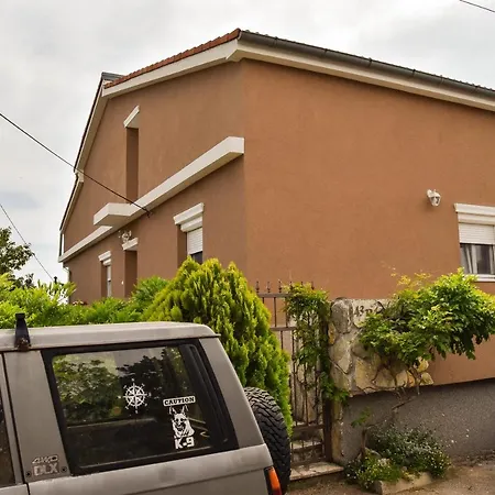 Iva Apartment