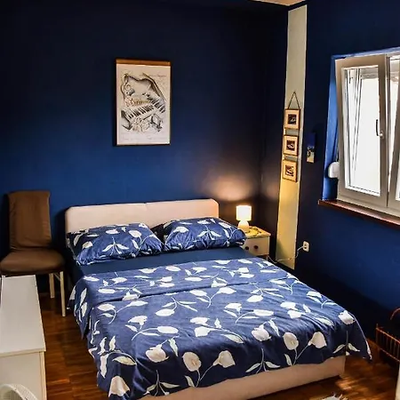 Iva Apartment